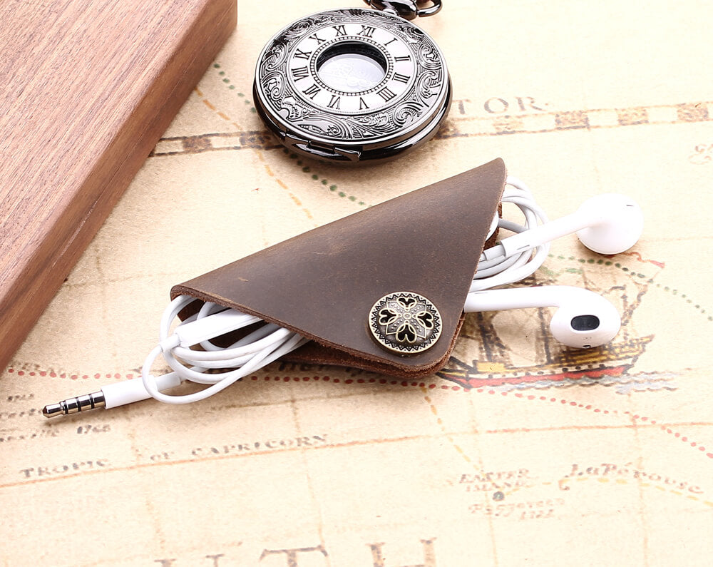 Handmade leather earphone holder/Custom Earbud Case cord / Leather Cable  Organizer/